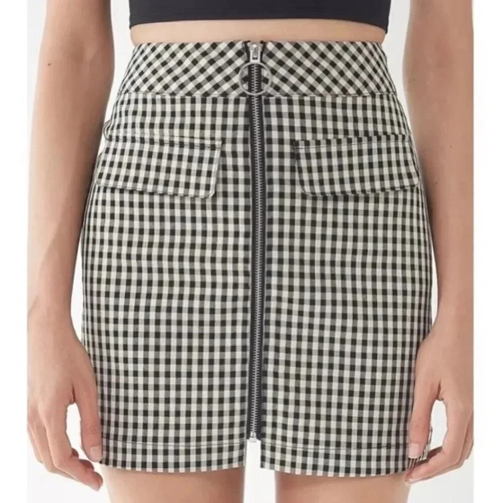 Urban Outfitters Black & Cream Gingham High Waisted Skirt Mini Skirt Size Small